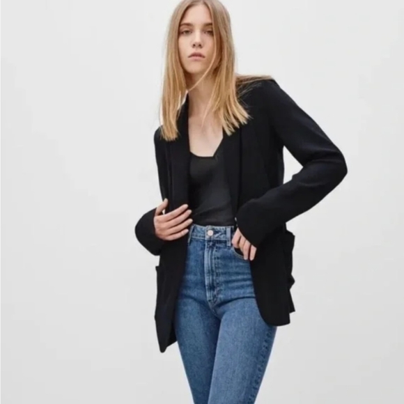 Aritzia Jackets & Blazers - Talula Kent Blazer - 8